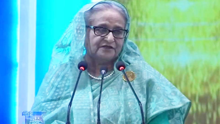 ‘শুধু বিদেশ নয়, দেশেও পণ্য বাজারজাত করতে হবে’ ‘শুধু বিদেশ নয়, দেশেও পণ্য বাজারজাত করতে হবে’