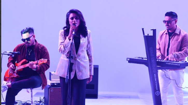 এপিরাস-দেবশ্রী অন্তরার নতুন মিউজিক ভিডিও ‘তুমি ছাড়া’ এপিরাস-দেবশ্রী অন্তরার নতুন মিউজিক ভিডিও ‘তুমি ছাড়া’
