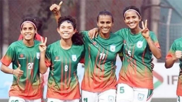 সাবিনা-ঋতুপর্ণাদের সঙ্গে বৈঠকে বসছেন বাফুফেপ্রধান