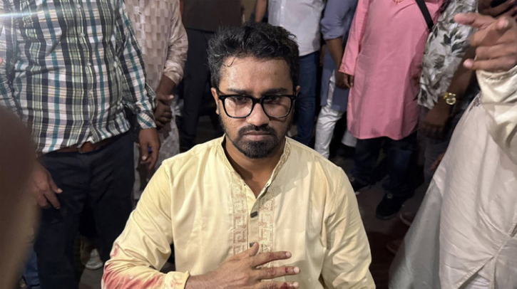 জাপা ও আওয়ামী লীগ সংযুক্তি: গণ অধিকার নেতাদের উপর আক্রমণ জাপা ও আওয়ামী লীগ সংযুক্তি: গণ অধিকার নেতাদের উপর আক্রমণ