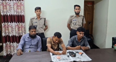 ‎লক্ষ্মীপুরে পায়ুপথে সাড়ে ৫ হাজার পিস ইয়াবাসহ তিন মাদক ব্যবসায়ী আটক