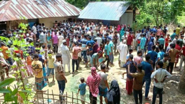 রাতের অন্ধকারে গলা কেটে মা-মেয়েকে হত্যা
