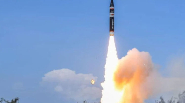 অগ্নি-৫ ক্ষেপণাস্ত্রের সফল পরীক্ষা চালালো ভারত