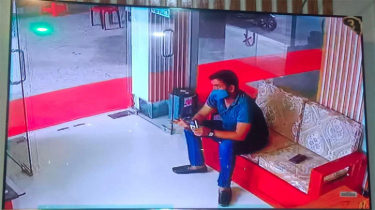 হোটেল থেকে ৪টি স্মার্ট টিভি চুরি, পর্যটক পালিয়েছে