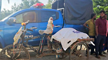 গভীর রাতে উঠানে গলাকাটা মরদেহ