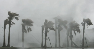 Vietnam Evacuates Nearly 600,000 as Typhoon Kajiki Bears Down