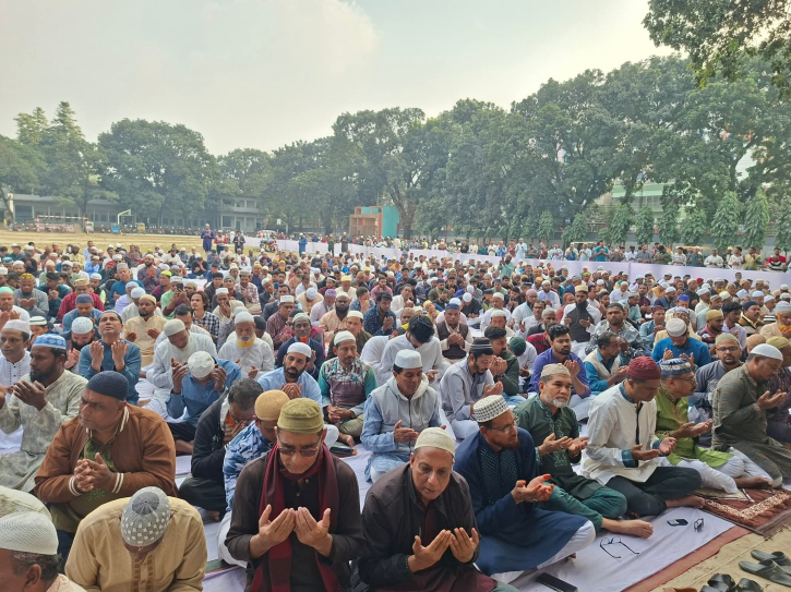 ঠাকুরগাঁও :বেগম খালেদা জিয়ার সুস্থতা কামনায়