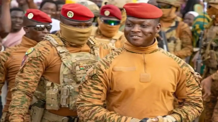 Nigerian Troops Detained in Burkina Faso After Emergency Landing