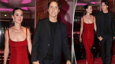 কেটি পেরি–জাস্টিন ট্রুডোর ঘনিষ্ঠ মুহূর্ত প্রকাশ কেটি পেরি–জাস্টিন ট্রুডোর ঘনিষ্ঠ মুহূর্ত প্রকাশ