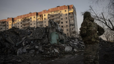 Record Numbers of Ukrainians Abandon Army as Desertions Surge Amid Russian Gains Record Numbers of Ukrainians Abandon Army as Desertions Surge Amid Russian Gains