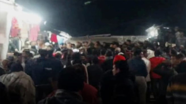 ভোলায় জামায়াত নেতাকর্মীদের ওপর বিএনপির হামলার অভিযোগ, দোকান ভাঙচুরসহ আহত অন্তত ১২ ভোলায় জামায়াত নেতাকর্মীদের ওপর বিএনপির হামলার অভিযোগ, দোকান ভাঙচুরসহ আহত অন্তত ১২