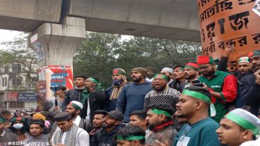 ৮ বিভাগে ইনকিলাব মঞ্চের বিক্ষোভের ডাক, শাহবাগে জড়ো হচ্ছেন নেতাকর্মীরা