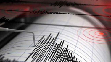 আলাস্কা–কানাডায় ৭ মাত্রার শক্ত ভূমিকম্প আলাস্কা–কানাডায় ৭ মাত্রার শক্ত ভূমিকম্প