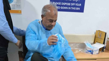 খালেদা জিয়ার শারীরিক অবস্থা দেখতে হাসপাতালে স্বরাষ্ট্র উপদেষ্টা খালেদা জিয়ার শারীরিক অবস্থা দেখতে হাসপাতালে স্বরাষ্ট্র উপদেষ্টা