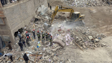 Dozens Dead as Two Residential Buildings Collapse in Morocco’s Fez Dozens Dead as Two Residential Buildings Collapse in Morocco’s Fez