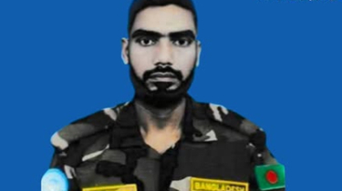 সুদানে ড্রোন হামলায় রাজবাড়ীর সৈনিক শামীম রেজাসহ ছয় বাংলাদেশি শান্তিরক্ষী নিহত সুদানে ড্রোন হামলায় রাজবাড়ীর সৈনিক শামীম রেজাসহ ছয় বাংলাদেশি শান্তিরক্ষী নিহত