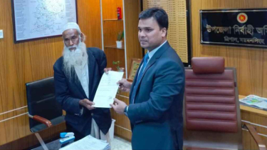 ভিক্ষা করে ফরম কিনে এমপি পদে প্রার্থী মুনসুর