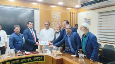 চাঁদপুর-৩ আসনে বিএনপির মনোনয়ন সংগ্রহ করলেন মানিক চাঁদপুর-৩ আসনে বিএনপির মনোনয়ন সংগ্রহ করলেন মানিক