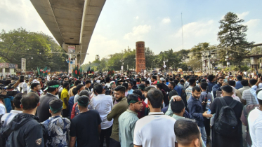 শাহবাগে বিক্ষোভ, ভারতীয় পণ্য বয়কটের আহ্বান