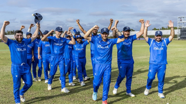 ক্রিকেট বিশ্বকাপ থেকে মাত্র একধাপ দূরে ইতালি 