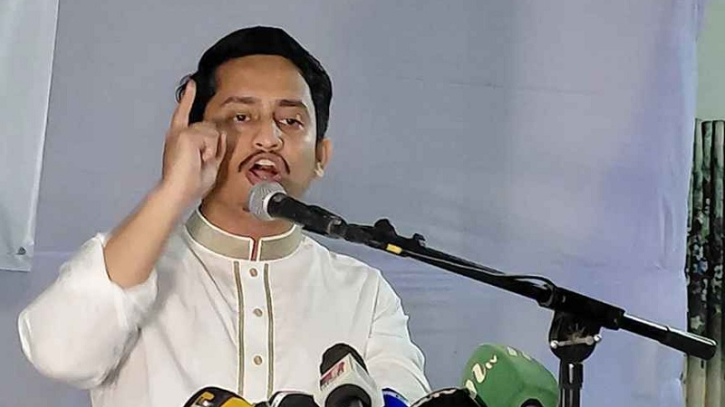 বেঁচে ফিরলে মুজিববাদের কবর রচনা করেই ফিরব: সারজিস বেঁচে ফিরলে মুজিববাদের কবর রচনা করেই ফিরব: সারজিস