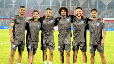 সন্ধ্যায় সিঙ্গাপুরের বিপক্ষে মাঠে নামছেন হামজারা