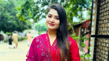 বাতিল হলো শিরিন শিলার বিটিভির অনুষ্ঠান