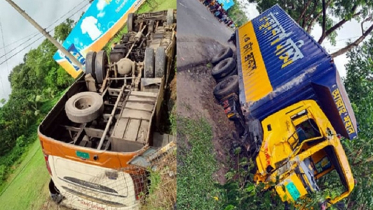 কক্সবাজারে বাস-কাভার্ডভ্যান সংঘর্ষে নিহত ৩