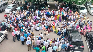 চাকরি অধ্যাদেশ বাতিলের দাবি: পঞ্চম দিনের মতো সচিবালয়ে বিক্ষোভ
