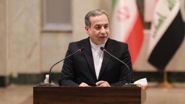 Iran Warns U.S. Against Involvement as Israel Strikes on Iranian Commanders, Nuclear Sites