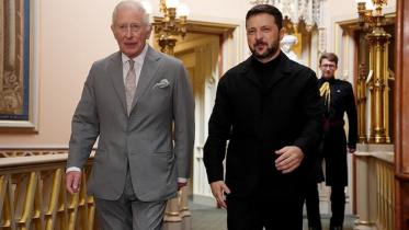 Zelenskyy Arrives in Britain for Talks with King Charles, PM Starmer and Military Personnel