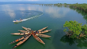 টাঙ্গুয়ার হাওরে ৫ পর্যটকের কারাদণ্ড