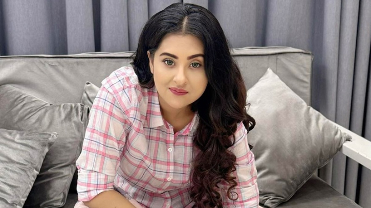 নিজের ভবিষ্যত পরিকল্পনা জানালেন বুবলী নিজের ভবিষ্যত পরিকল্পনা জানালেন বুবলী