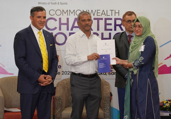 Nearly 100 Bangladesh Youth Pledge to Uphold Commonwealth Charter Nearly 100 Bangladesh Youth Pledge to Uphold Commonwealth Charter
