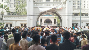 ইশরাককে মেয়র পদ বুঝিয়ে দেওয়ার দাবিতে আজও নগর ভবনে বিক্ষোভকারীরা