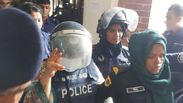 মানিকগঞ্জের আদালতে সাবেক এমপি মমতাজ
