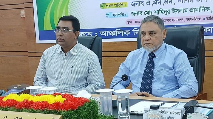 এবার দিনের ভোট রাতে হওয়ার সুযোগ নেই: সিইসি এবার দিনের ভোট রাতে হওয়ার সুযোগ নেই: সিইসি