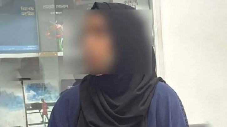 বনানীতে পারভেজ হত্যা: টিনার রিমান্ড শুনানি বিকেলে বনানীতে পারভেজ হত্যা: টিনার রিমান্ড শুনানি বিকেলে