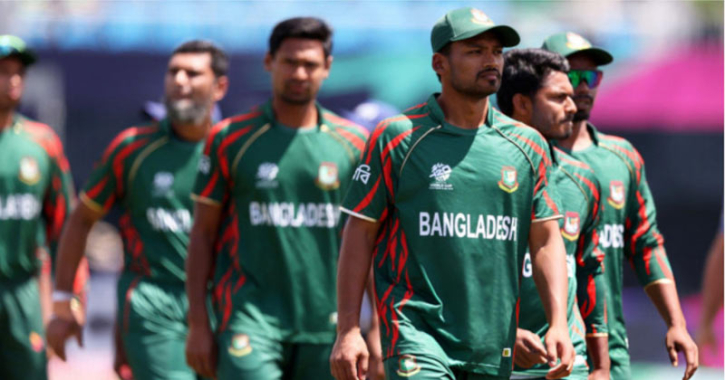 আরব আমিরাতের উদ্দেশ্যে রওনা দিল টাইগাররা আরব আমিরাতের উদ্দেশ্যে রওনা দিল টাইগাররা