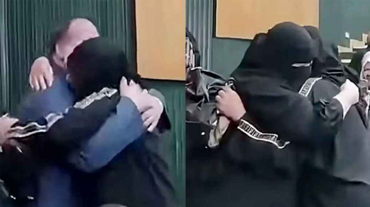 লটারিতে একসঙ্গে হজে যাচ্ছেন তিন ভাইবোন