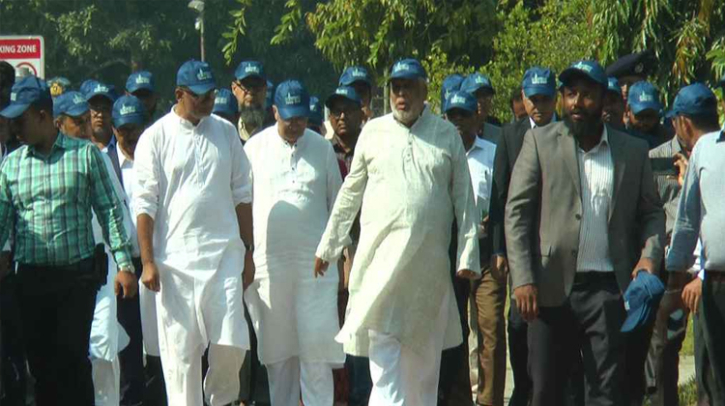 ভোলায় সার কারখানার সম্ভাবনা দেখতে গেলেন ৩ উপদেষ্টা