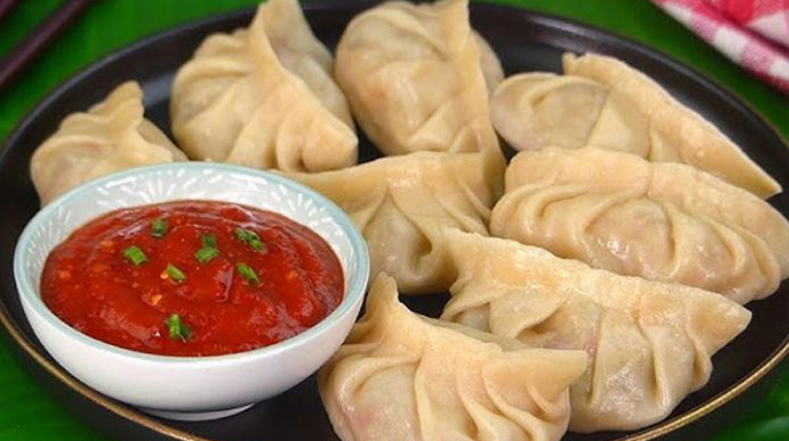 কী হয় নিয়মিত মোমো খেলে?