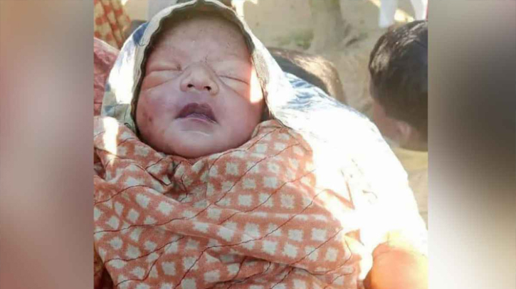 রংপুরে ধান ক্ষেত থেকে নবজাতক উদ্ধার