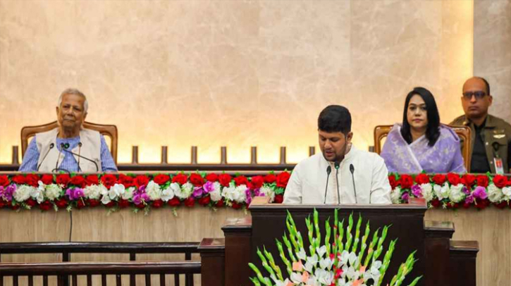 বিটিভিকে স্বায়ত্তশাসন দেওয়ার ঘোষণা তথ্য উপদেষ্টার