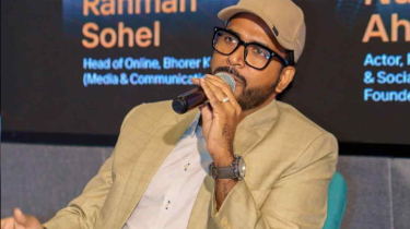 ডিবি থেকে ছাড়া পেয়ে কী বললেন সোহেল