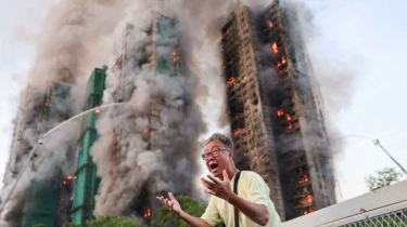 হংকংয়ের আবাসিকে আগুন, ১৩ জনের প্রাণহানি হংকংয়ের আবাসিকে আগুন, ১৩ জনের প্রাণহানি