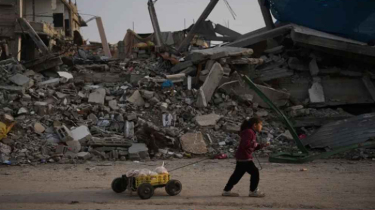 যুদ্ধবিরতি সত্ত্বেও গাজায় হামলা, নিহত ৭০ হাজার