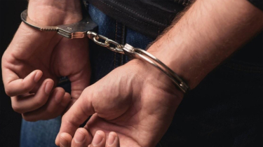 রাজধানীতে পুলিশের বিশেষ অভিযানে ১৪ জন গ্রেপ্তার