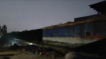 ছাত্রদল নেতার জাহাজ কেটে বিক্রির অভিযোগ ছাত্রদল নেতার জাহাজ কেটে বিক্রির অভিযোগ