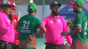 শেষ ওভারে ৫ ছক্কা খেয়ে হারের স্বাদ বাংলাদেশে